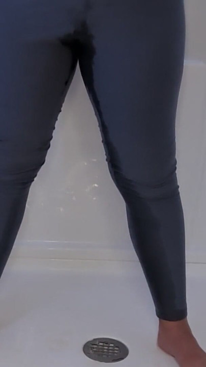 wet yoga pants | Clip 3