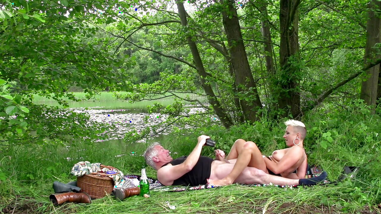 Băng sex riêng tư của Người Đức - phim đầy đủ