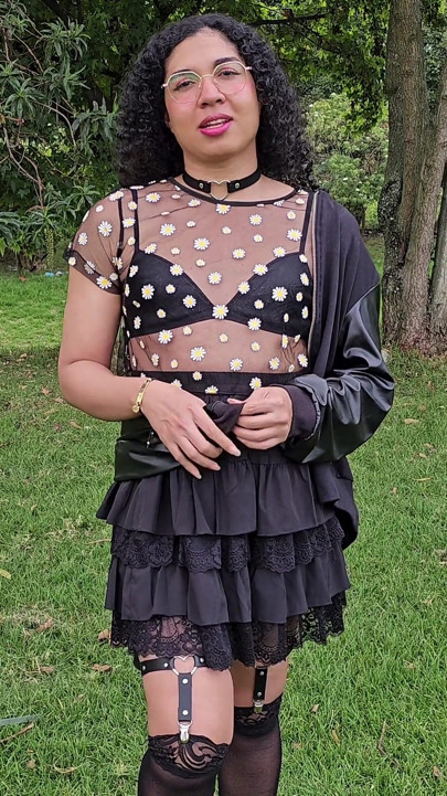 Temu bual pertama dengan Veronica Sanders berakhir dengan muka saya diliputi air mani