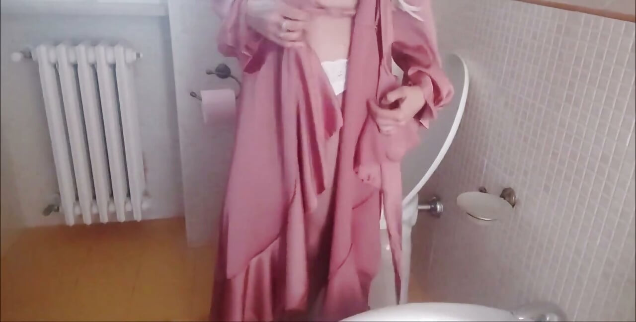Chantal Channel писает и с тобой