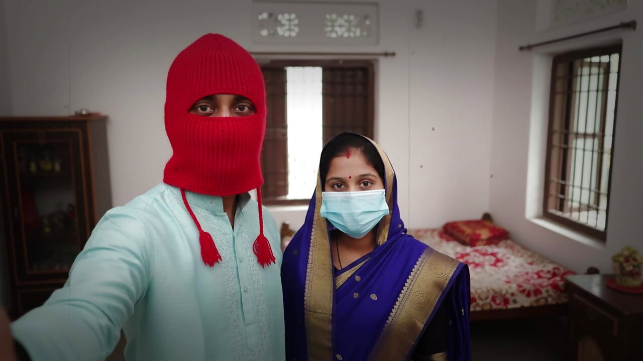 Neue verheiratete indoor-Desi-inderin