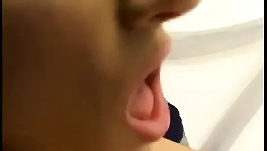 Fickt und lutscht zum vorsprechen