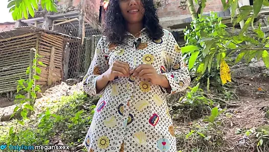 Я трахаю садовника, потому что мой муж не хочет давать мне хуй