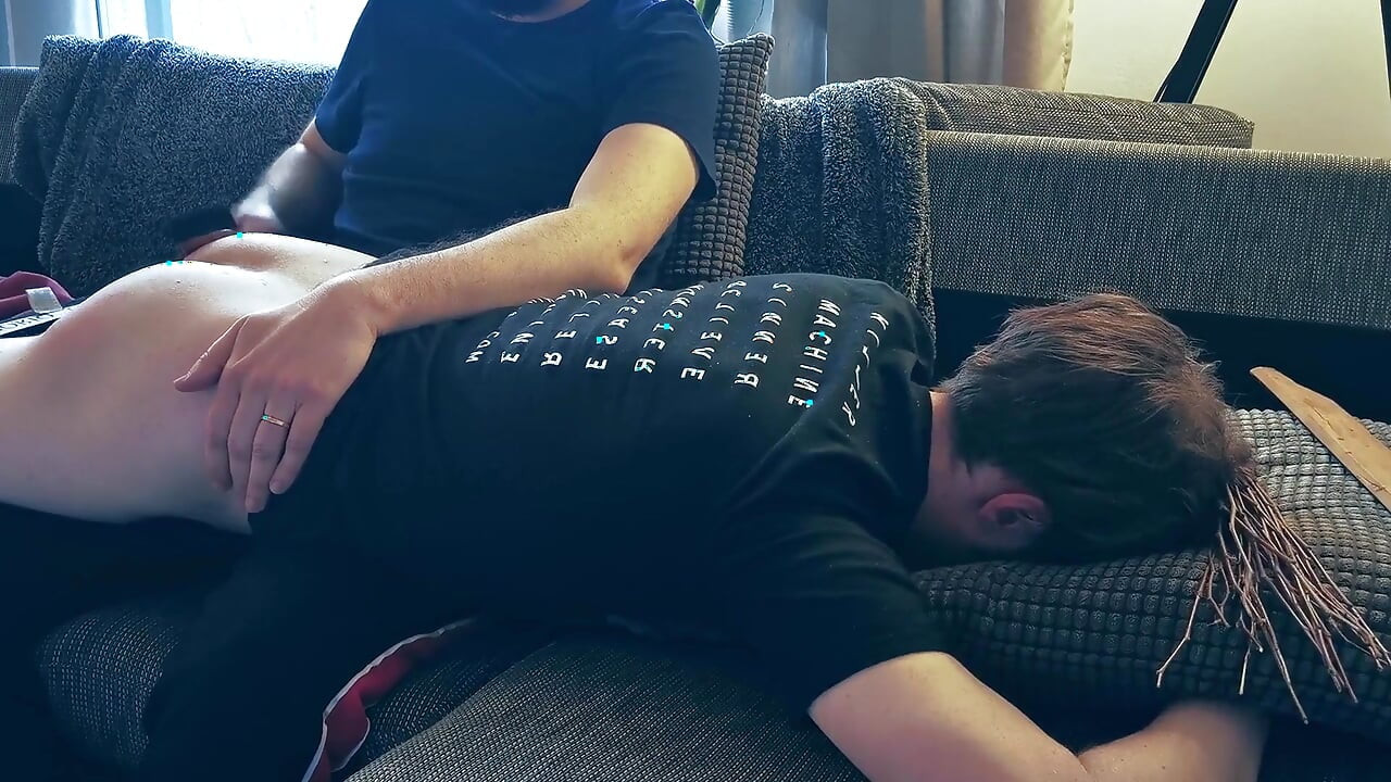 Shaukiya larke ki pahli pitaee