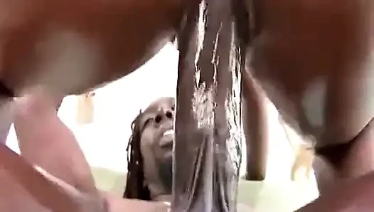 Black whore gets her twat fucked with BBC then creamed