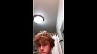 Vincent Revero – Fully Clothed to Naked Mirror Jerk Off