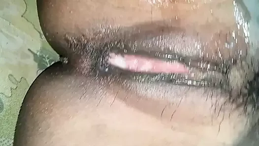Arti aunty show her pussy for boy friend after satisfy ing sex with cum