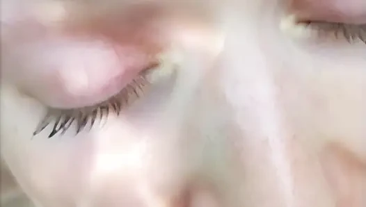 Ağızda boşalma ağır çekim 60fps