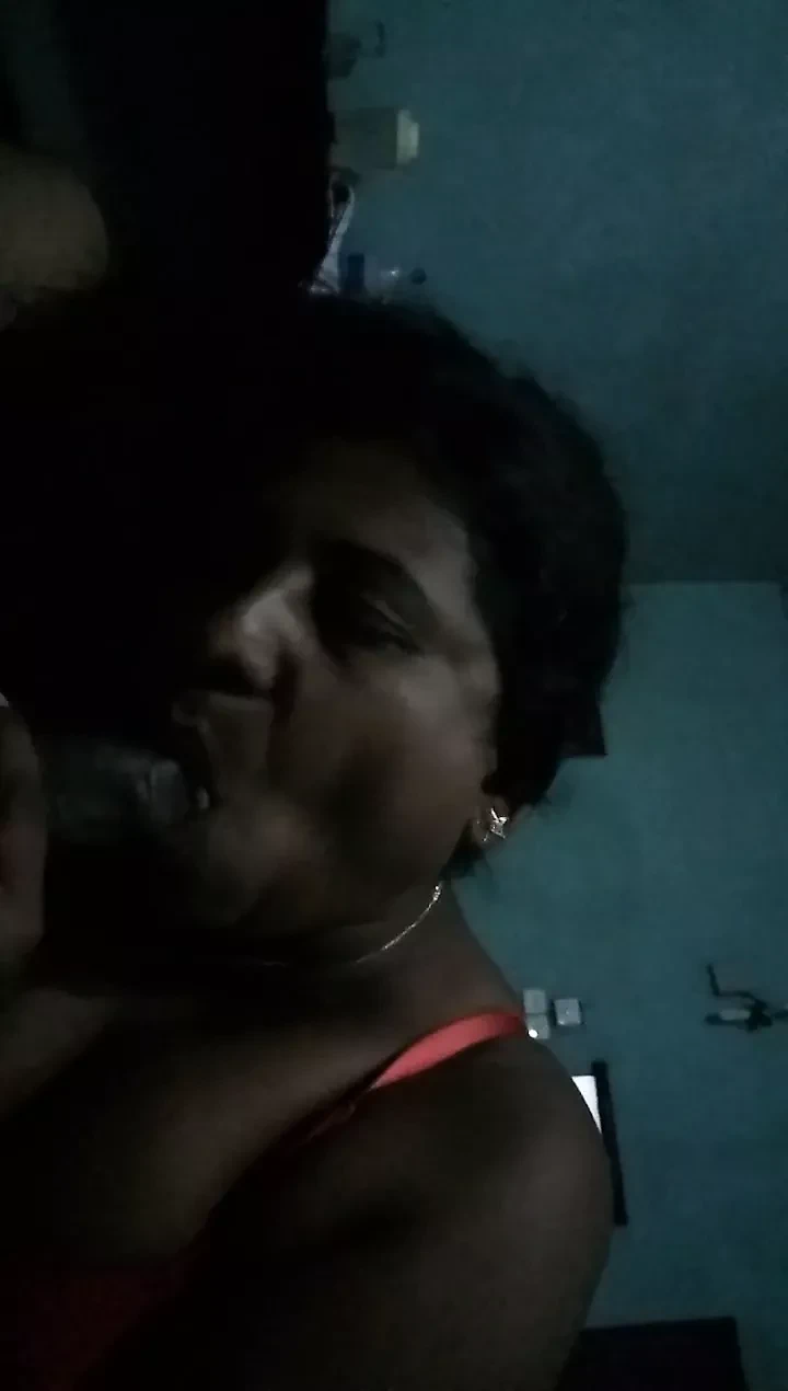 sl aunty giving fun