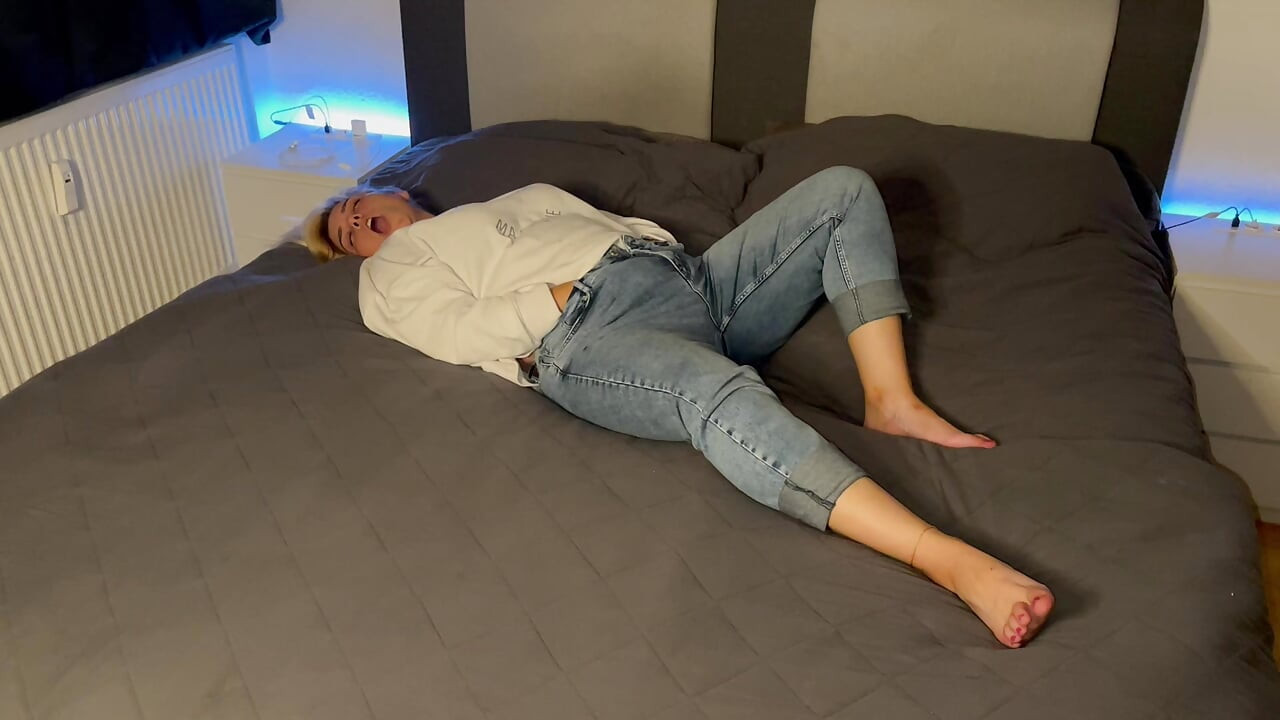 Masturbation in the head cinema multiple orgasms satisfyer fingering wet on bed clitoris rubbing solo voice Time for me