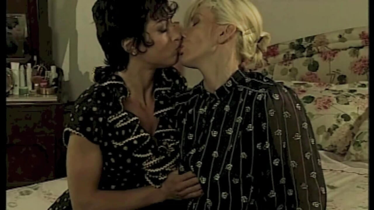 A Threesome in the Bedroom While a Couple Spies and Fuck in the Corridor