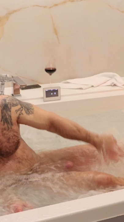 Hairy Muscle Stud: Luxury Jacuzzi Strip & Raw Jerk off - 4K Bodybuilder Solo | Clip 1
