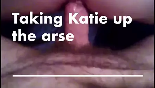 Katie provides anal extra to punter