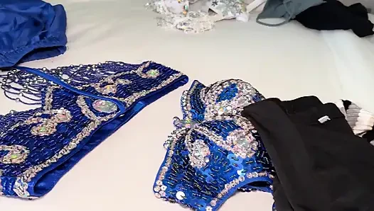 Egyptian Sasha Pearl in Belly Dancing Tutor Threesome