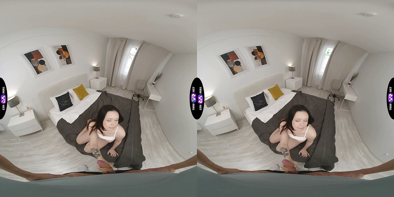 뜨거운 아침 섹스가 Rihanna Black의 어색한 상황을 해결한다 - TmwVRnet