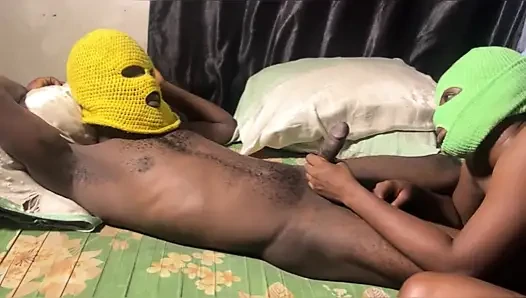 Sert sikişelim ve eğlenceli hale getirelim