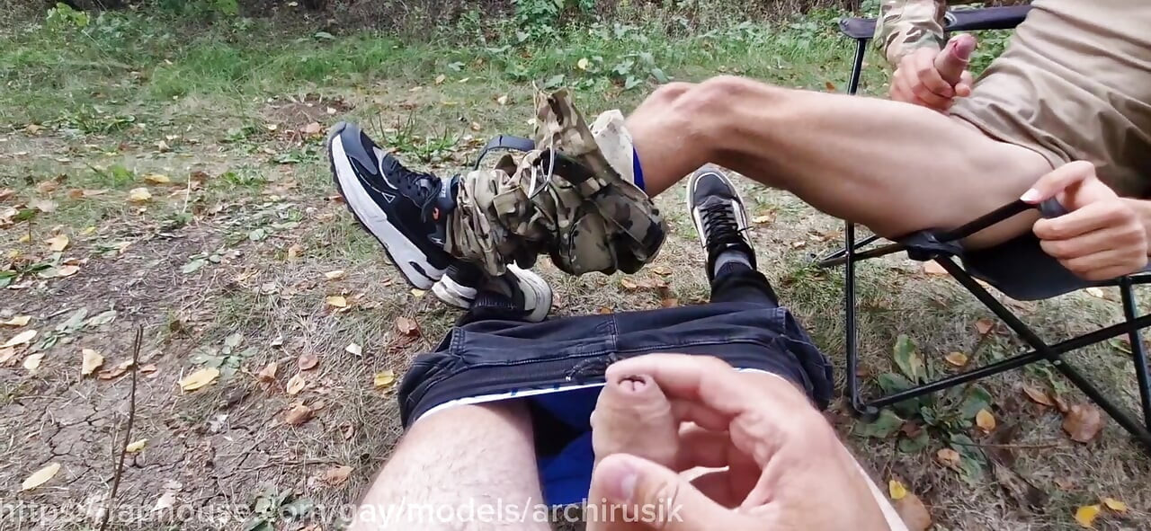 A Random Man Poured a Lot of Cum! a Military Guy Jerked off and Poured Cum on Me