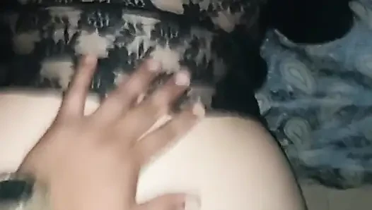 Pembantu berempat aku masukin kontolku ke dalam memeknya