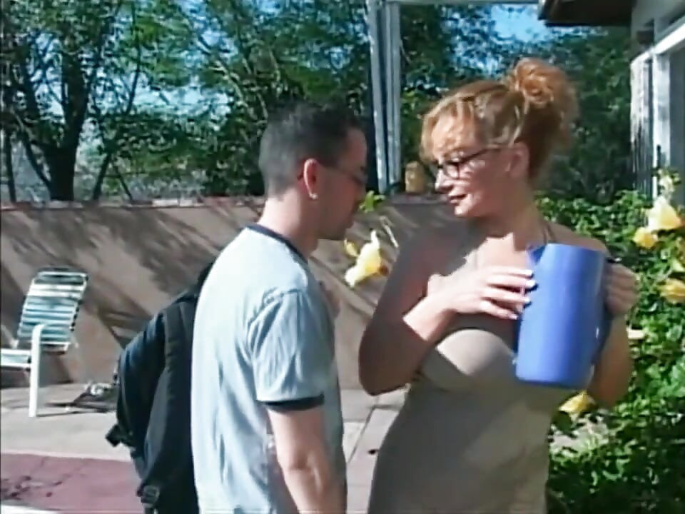 Huge boobs blonde milf fucking licking big cock sucking in the garden