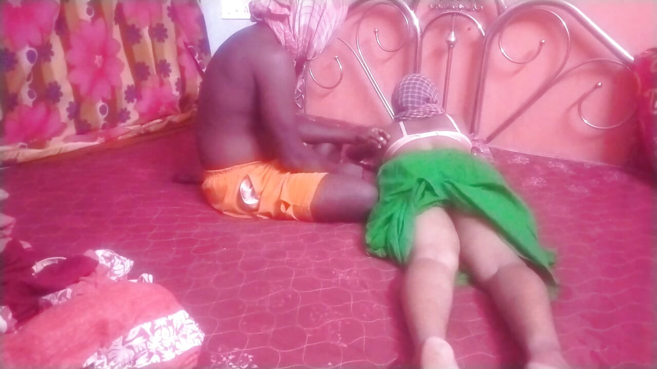 Oil massage sexy video sexy bhabhi