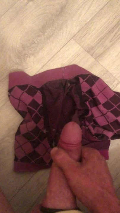 Cum in to Shorts