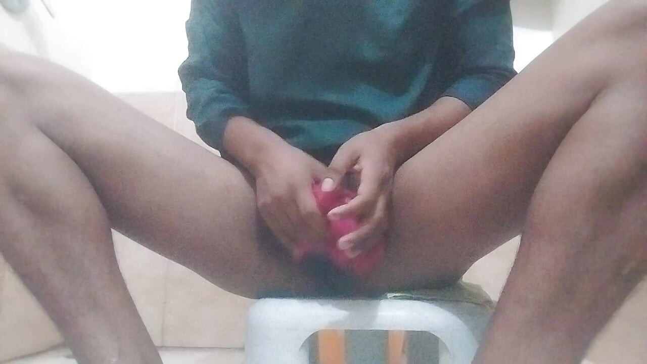 chut ki madam ki chddi ke sat sex h