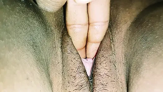 Chut se paani bhabhi