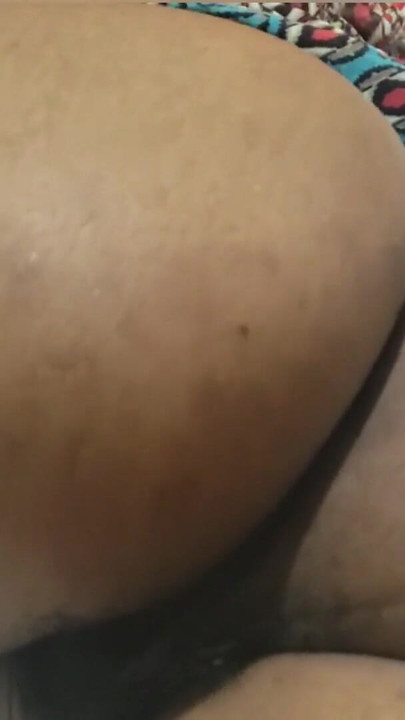 Rekaman seks anal ibu hot teman-temanku yang hot banget | Klip 2