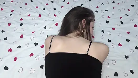 Sürtük sevgilisine lüks bir hediye verdi.