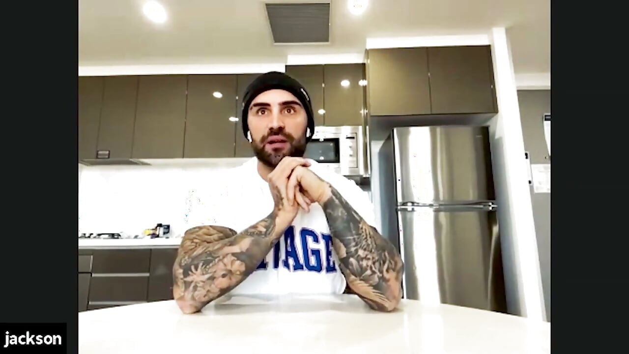 Jackson O'Doherty se desnuda y revela secretos de dormitorio