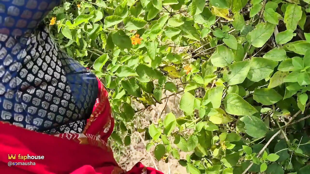I Fucked My Aunty in Village Forest