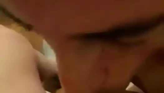 adam oral seks