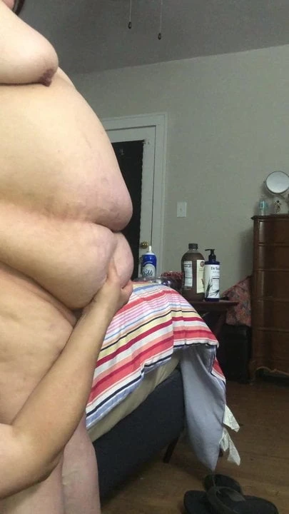 Found a feedee ssbbw to play with