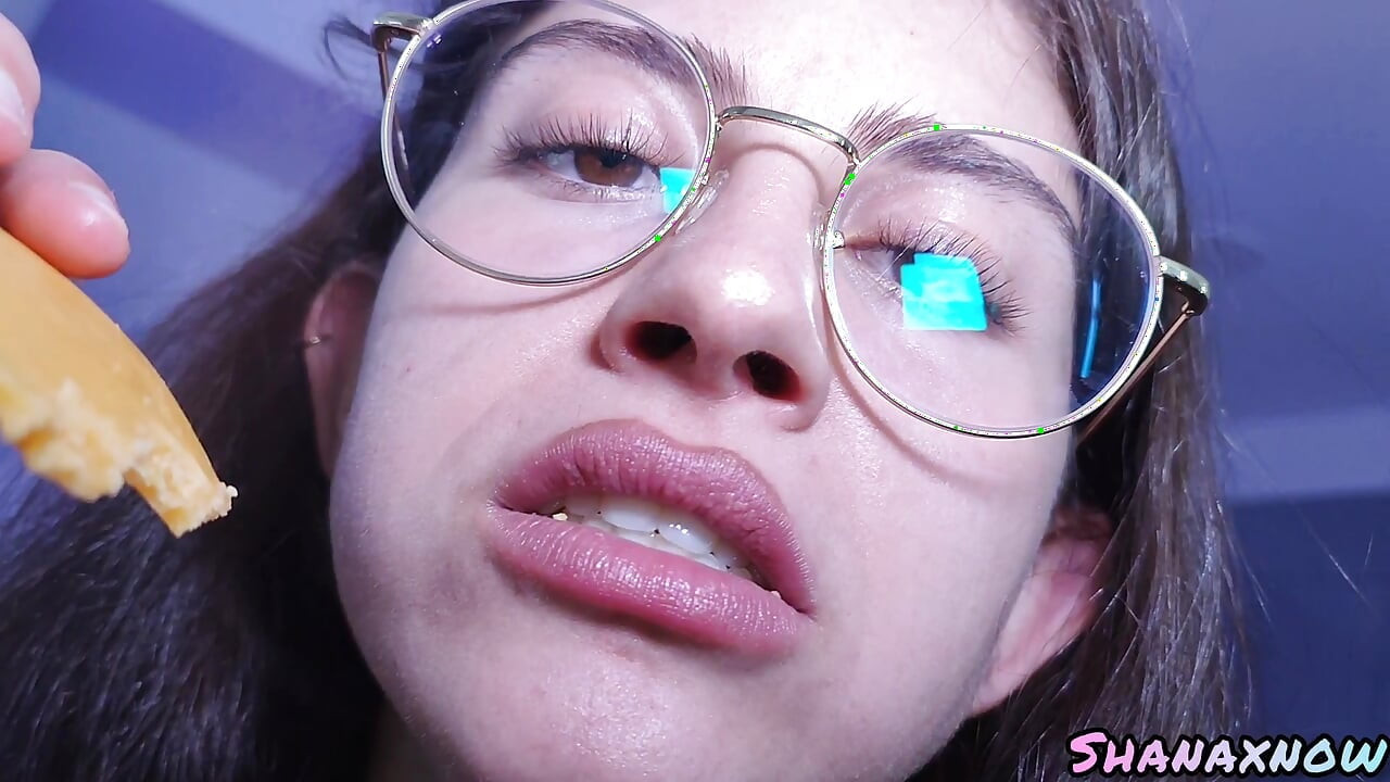 YOUR FETISH GIANT CO-WORKER DEVOURING YOU GIANTESS