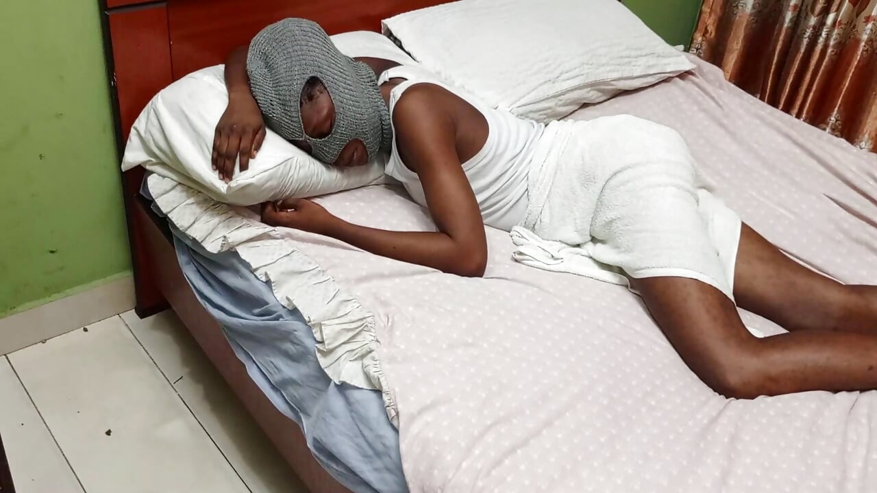 Sora vitregă se fute