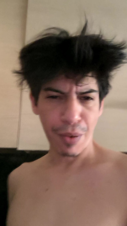 Slim man wakes up horny.