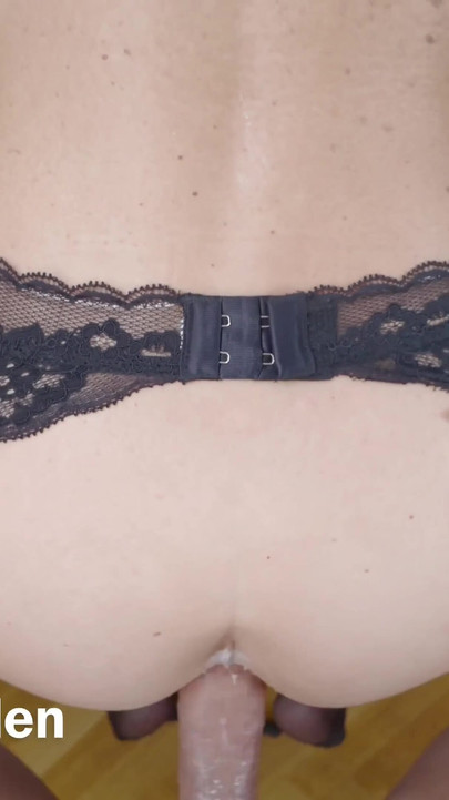 "परिपक्व बालों वाली milf(चोदने लायक मम्मी) की जोरदार गांड चुदाई" से यादगार पल