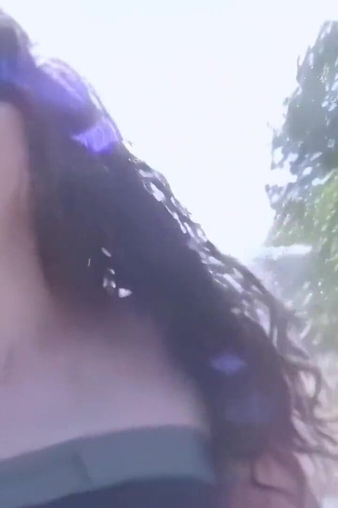 Sexy Video: Alys-rebel_walks