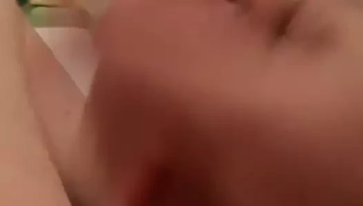 duşta twinks