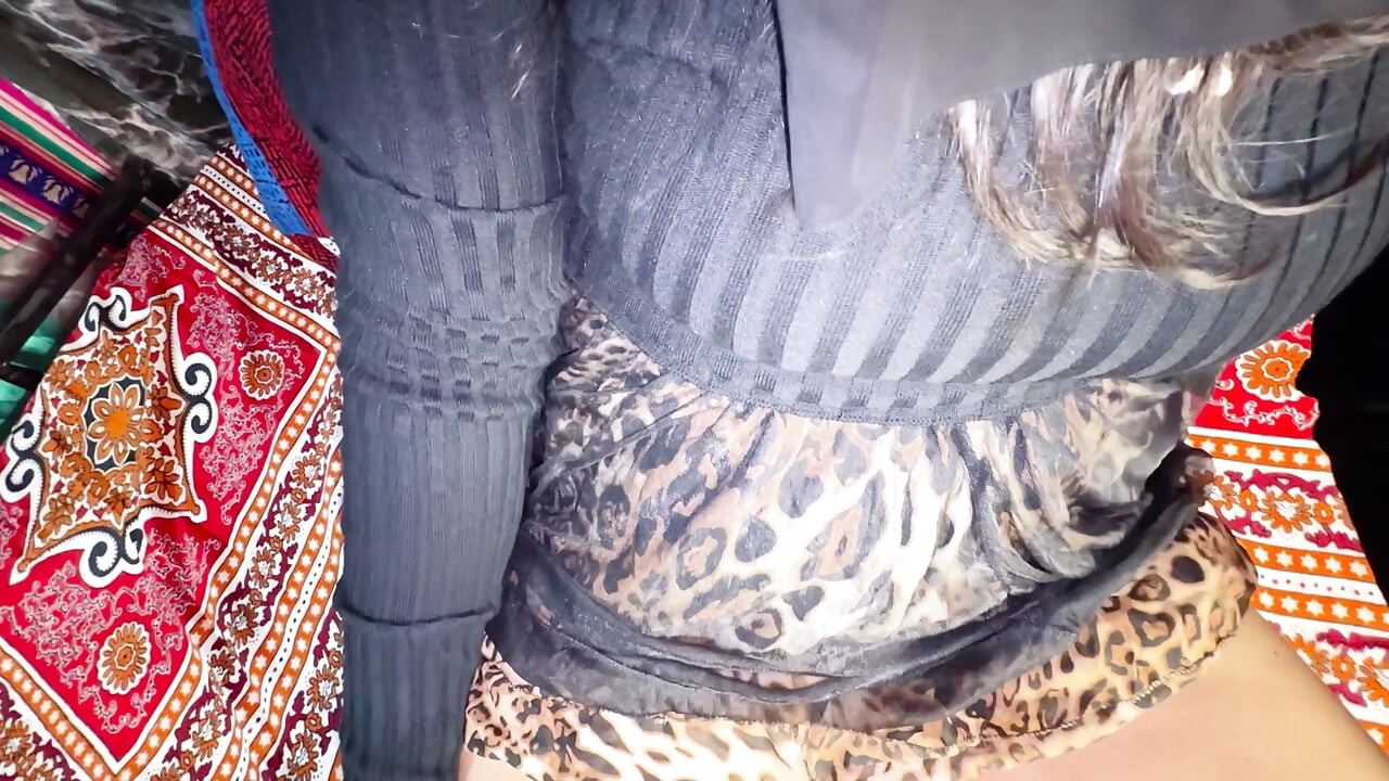 A dögös feleséget megbasszák hindi mocskos beszéddel