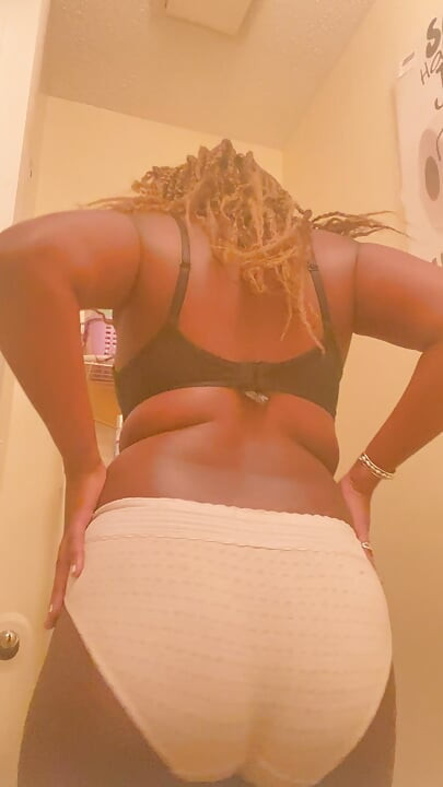 Slim Fit Skinny Thick Young Pretty Bad Bitch