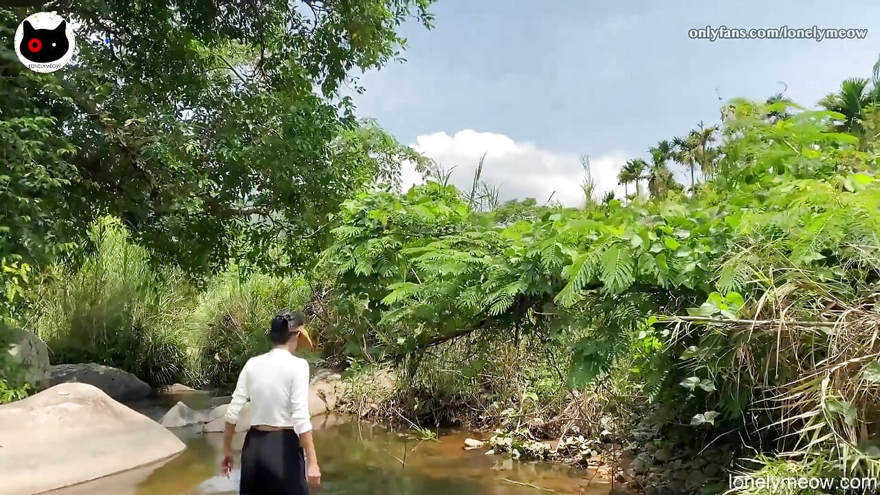 Mia Riverside Lust'ta