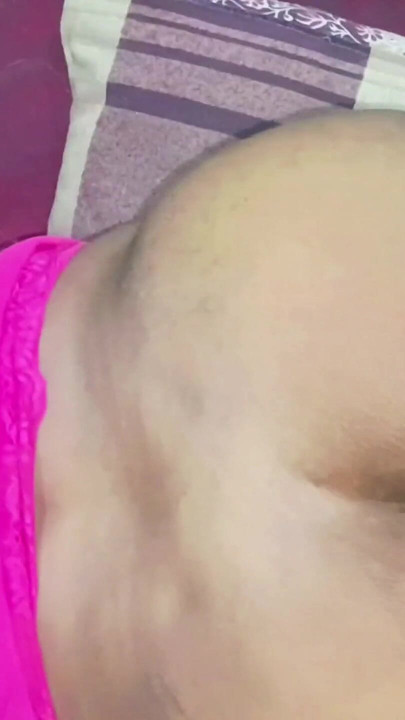 I banged the bhabhi wearing the Indian pink bra hard-first doggy-style, then in the spooning position and made her cum all over | Clip 1