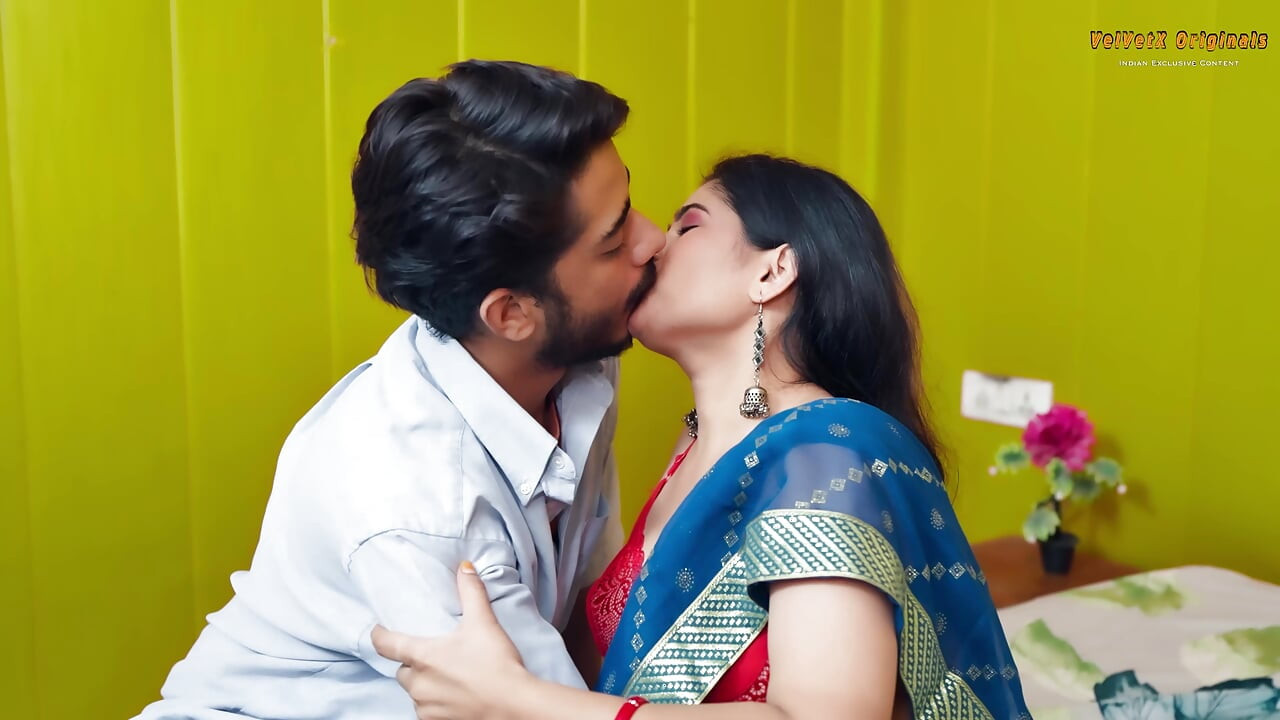 Virgin Teenage Boy First Time Sex With Indian Sexy Hot Bhabhi 4K Ultra HD Full Videos INDIANDESIXXXPORN69