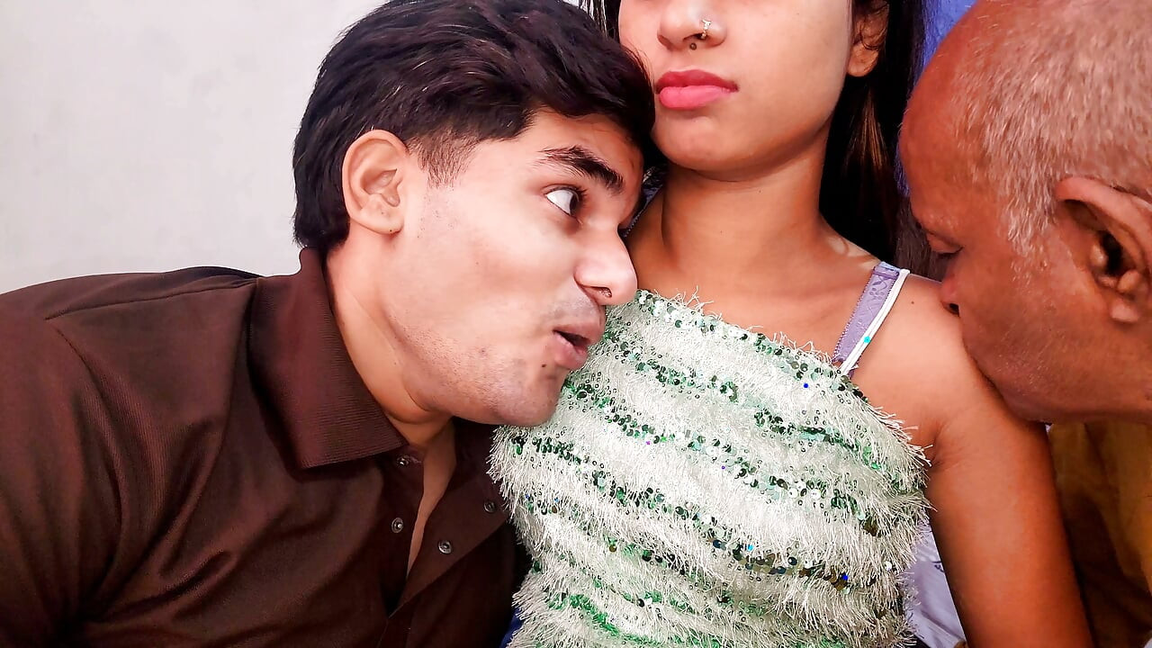 Video romantic threesome indian, Sotele Budhe Ne Sotele Bete Ke Girlfriend ke Sath Romance Or Hardcore Sex Kiya