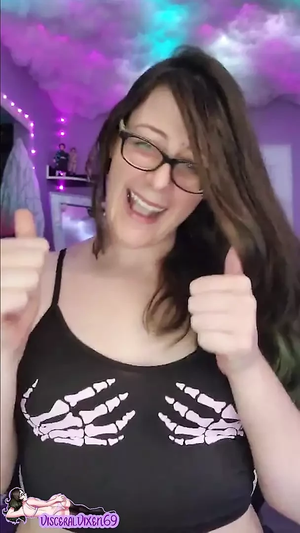 Visceralvixen69 비디오