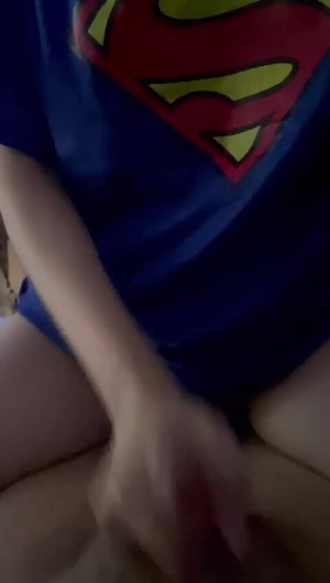 How delicious my rich girl masturbates me, I ended up full of milk.