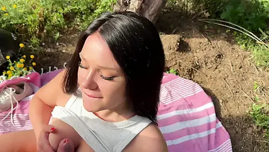 Sokakta bulduğum mükemmel bedenli Latin'le açık havada seks yapıyorum - Lola Bratz