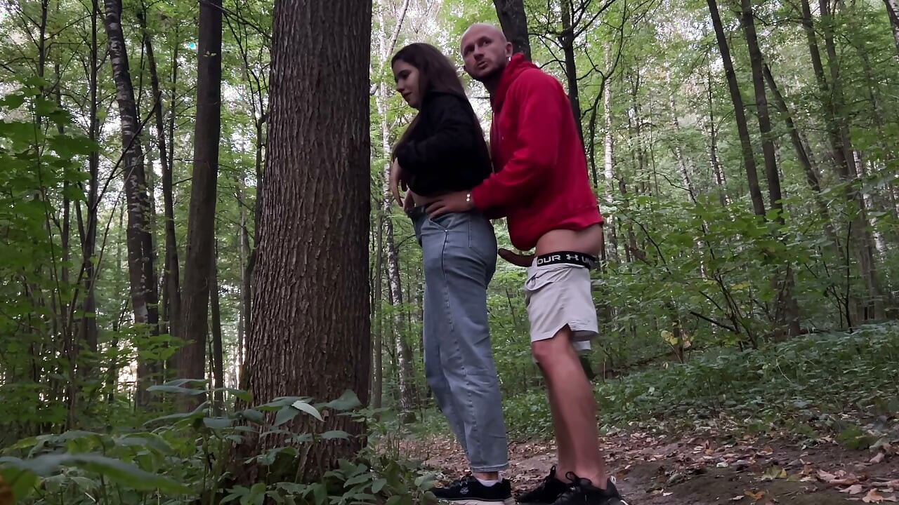 Extreme sex in the forest: with a young girl with big breasts.