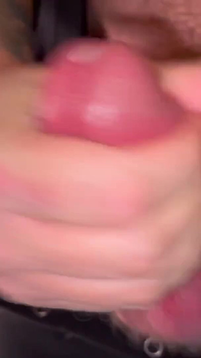 「ホテルの部屋ユニオンスーツ - Horny Guys」の重要な瞬間